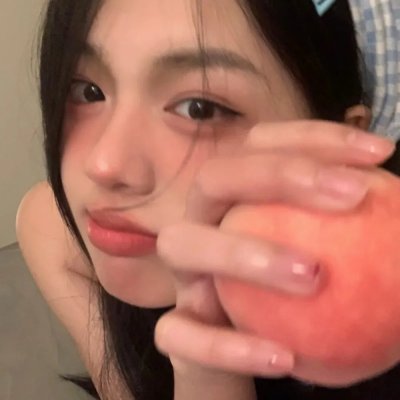 橙红年代高清海报